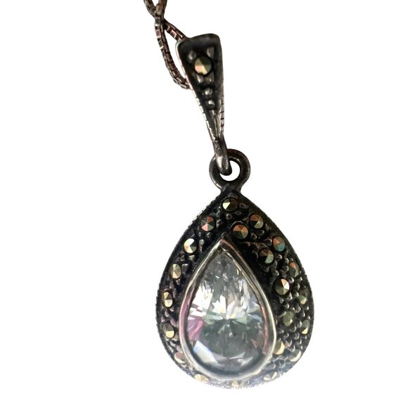 925 Sterling Silver Teardrop Pendant Necklace Marcasite Cubic Zirconia Gemstones - Picture 4 of 10